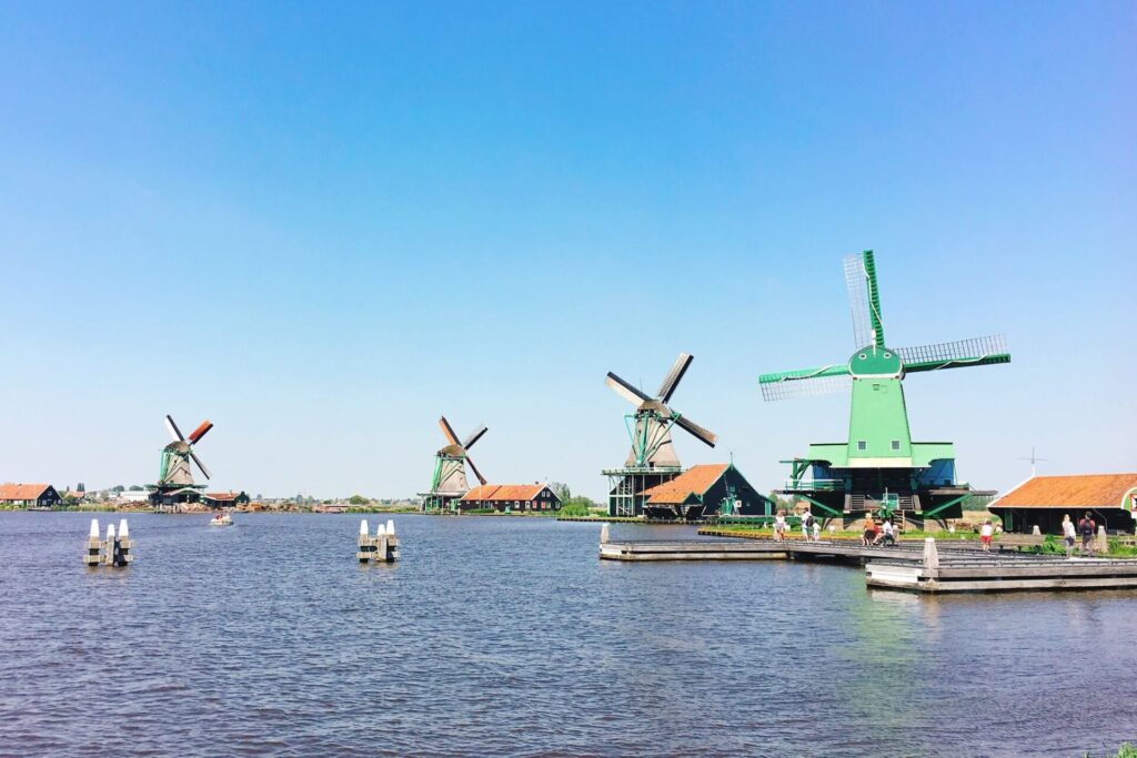 オランダ　可愛い風車村　ザーンセ・スカンス